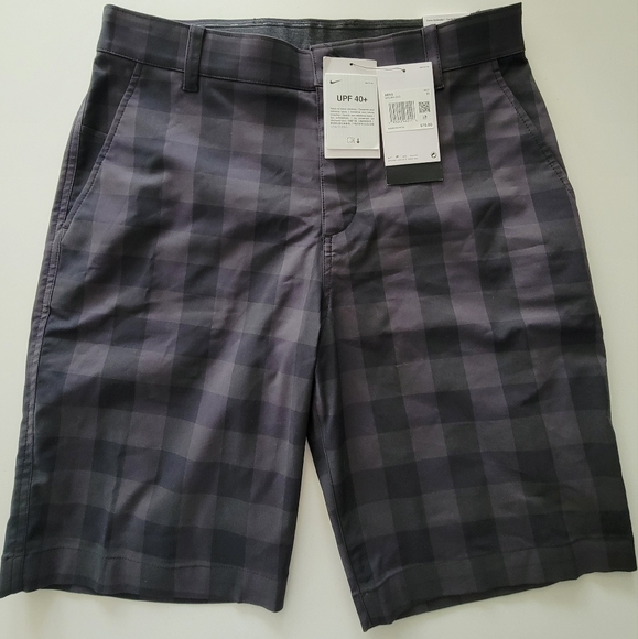 Nike shorts - Picture 1 of 3